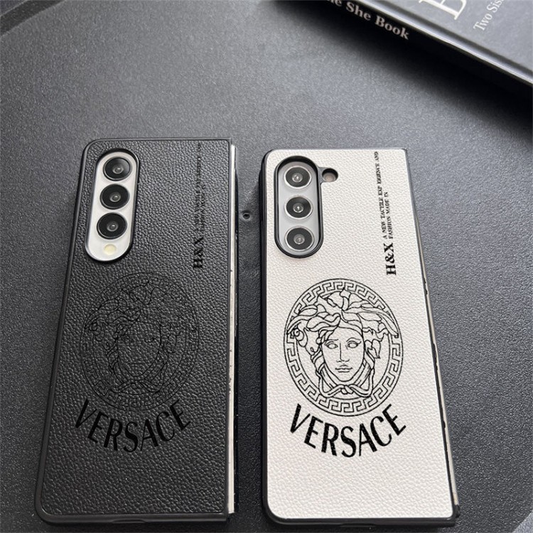 Versace ヴェルサーチ高級感galaxy z fold 7 6 5 4 3ケースハイブランドかわいいsamsung z fold 7 6 5 4 flip7 6 5 4ケースカバー激安ハイブランドヴェルサーチGalaxy z flip 5 4 3 6 7携帯ケースビジネスブランド落下保護galaxy z flip3 4 5 6 7携帯カバーレディース