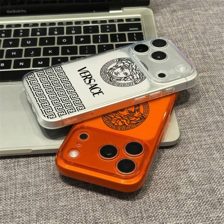 Versace ヴェルサーチェアイフォン16 18 pro max 17 AIR 15 14 16 plus 18ハイブランドケースiPhone 18 16 17 17e 15pro max 16pro スマホカバー耐衝撃オシャレ芸能人愛用するブランドアイフォン18pro max 17 16 pro15 16 pro maxケースカバー