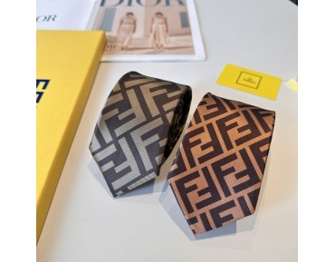 ザノースフェイスYSLアイフォン17 Galaxy s26 カバー フェンディネクタイ