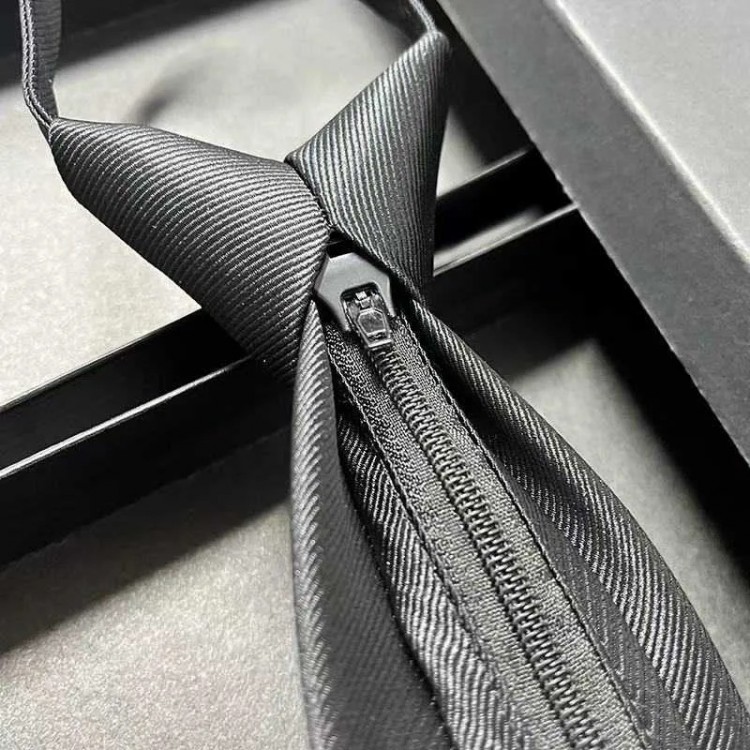 プラダブランドワンタッチネクタイ メンズ 黒 Prada簡単ネクタイ 簡単装着 ジッパーネクタイ 水洗い ビジネス 就活 冠婚葬祭 礼装 礼服 結婚式 葬式 入学式 卒業式 成人式