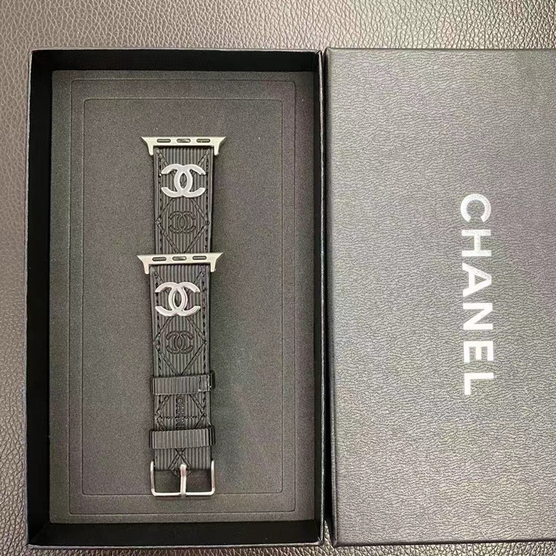 CHANEL ブランド アップルウオッチ 8/SE2 交換ベルト