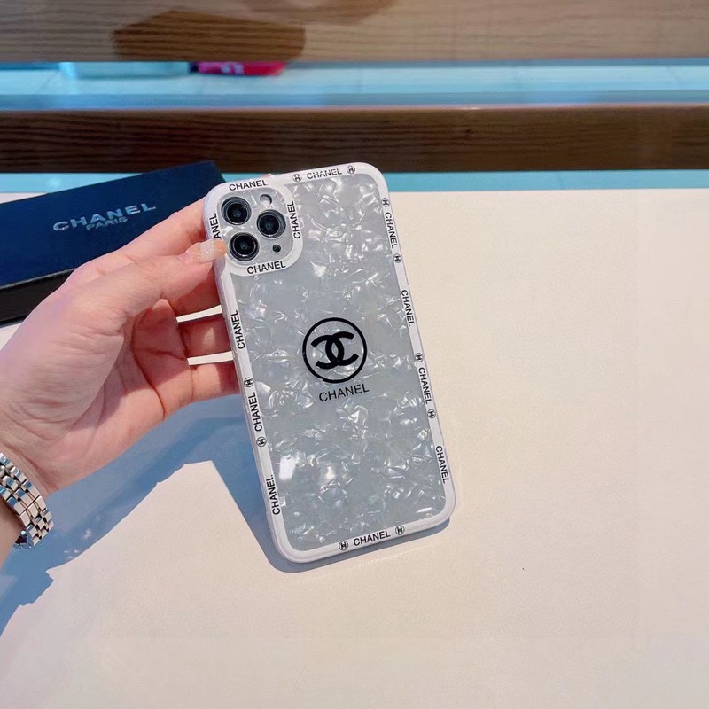 Chanel シャネルブランドiPhone16 15 14pro maxケースメンズiPhone 15pro max/14proスマホカバー耐衝撃