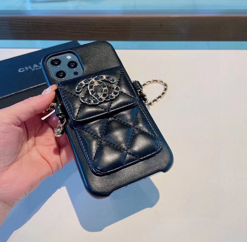 Chanel シャネルブランドアップル15+ 16 14proケース激安パロディiPhone 15 14 pro maxブランドスマホケース
