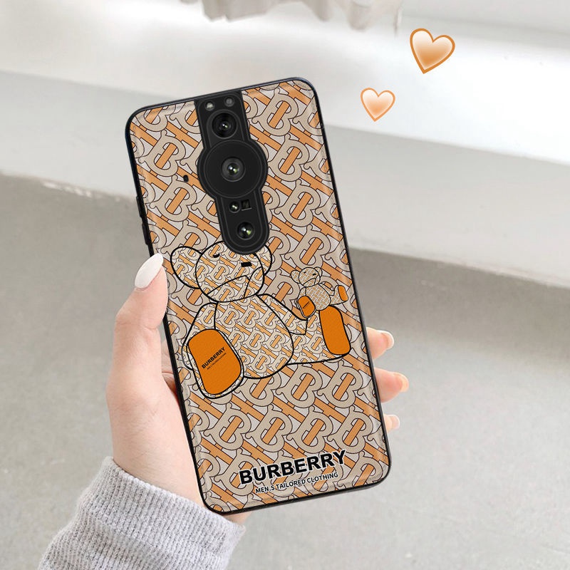 Burberry エクスペリア 1iii/pro-iカバー 上質レザー 高品質