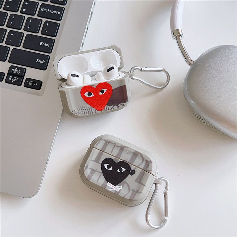 ブランドAirPods 3 4ケースコムデギャルソン リンカン