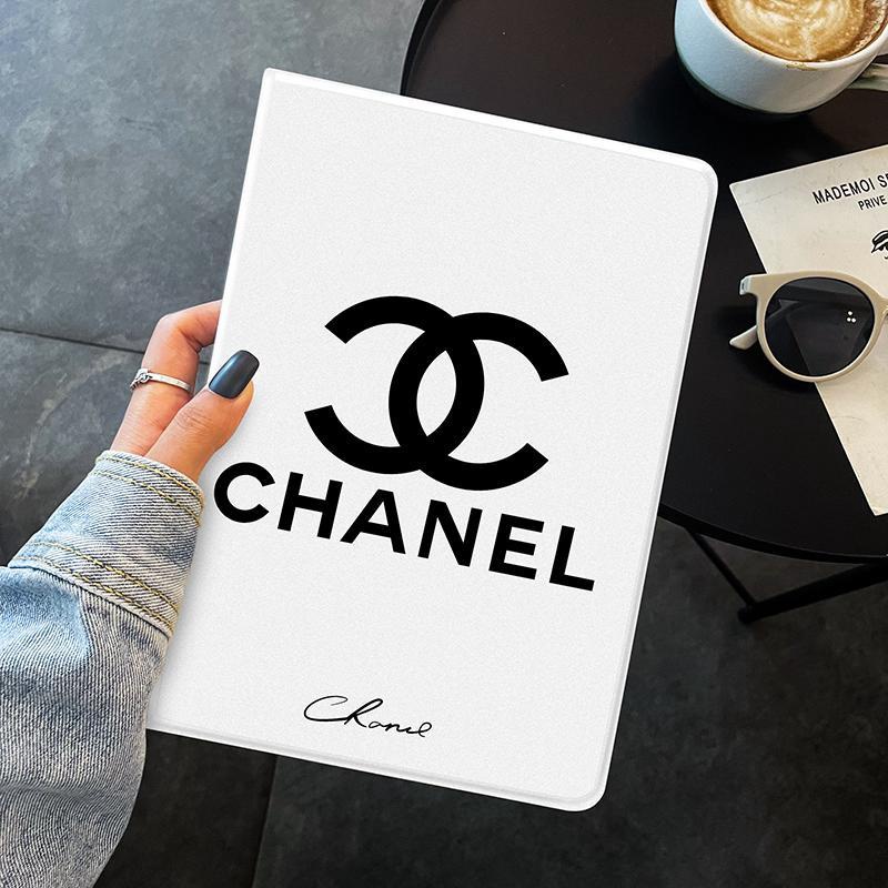 chanel アイパッド 9 /8/7/6世代カバー 簡約  手入れ安い