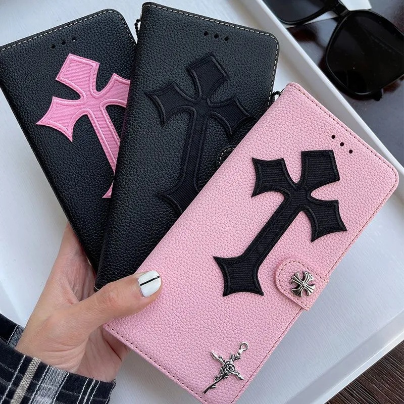 Chrome Heartsアップル AIR 17 16e 15 pro maxケース