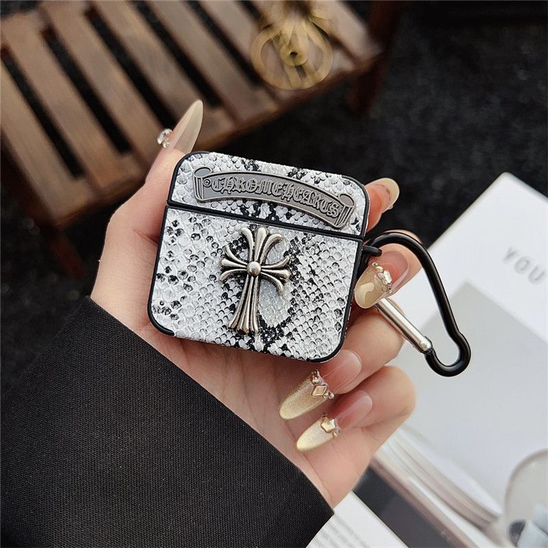 Chrome Heartsエアーポッズ プロ3 pro2 4 3ケース