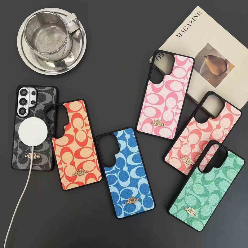 Coach iphone 17pro 17e 14 15 16e 17 カバー