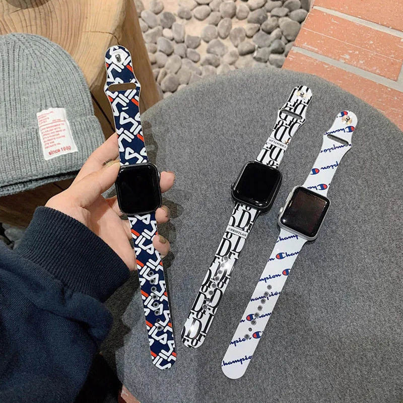 ファッションブランド FILA/フィラ Apple Watch6/se対応バンド フッ素 ラバー 使用 