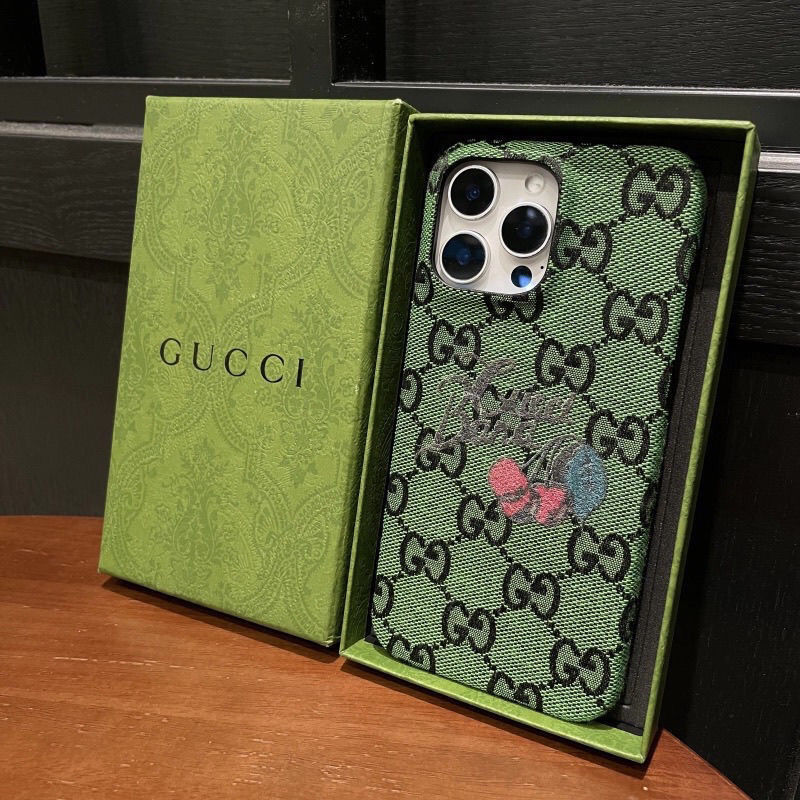 Gucci アイフォン16 pro max 17 16 plusハイブランドケース