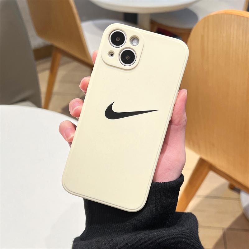 ナイキiPhone 18 16 17 17e 15pro max 16pro スマホカバー