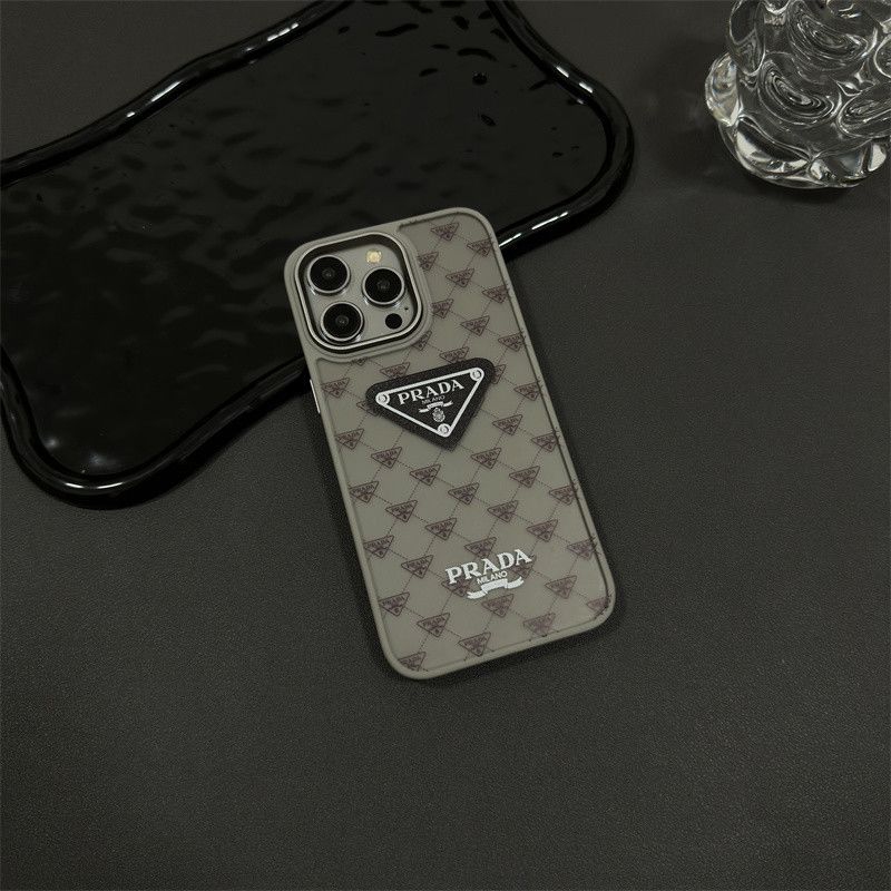Pradaアイフォン17pro15 16 pro maxケース