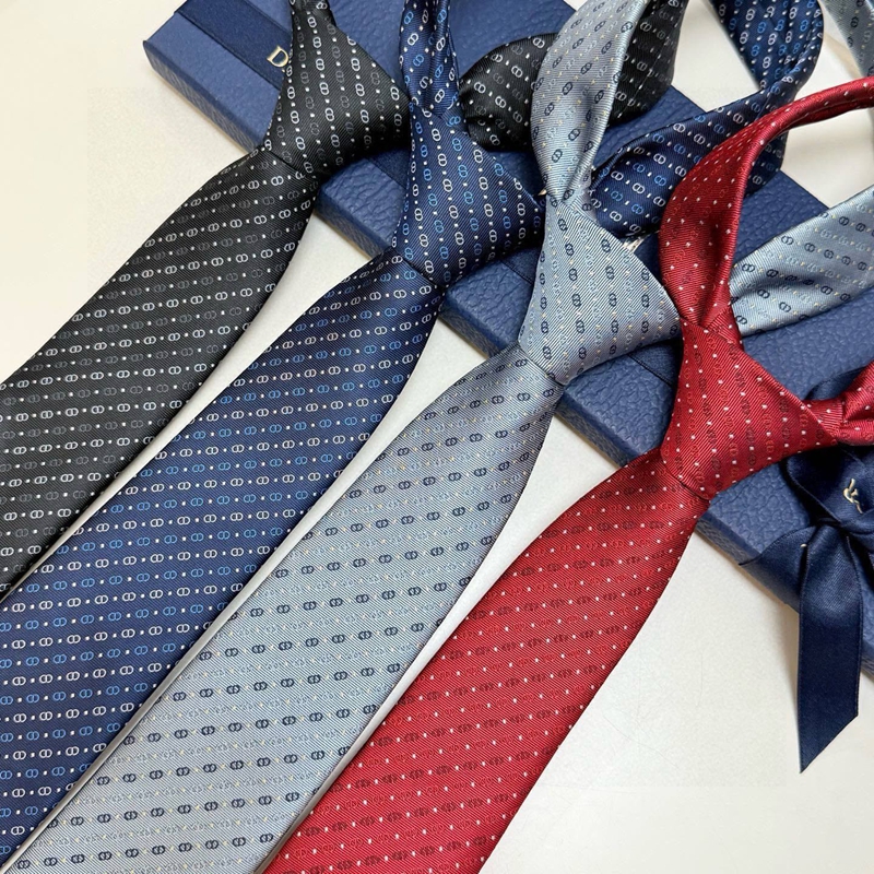 ブランドDiorシルクネクタイ 高級感